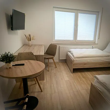 Haus Zur Krone - Pension&unterkunft In Ulmbach Bei Steinau Gasthof Steinau an der Straße
