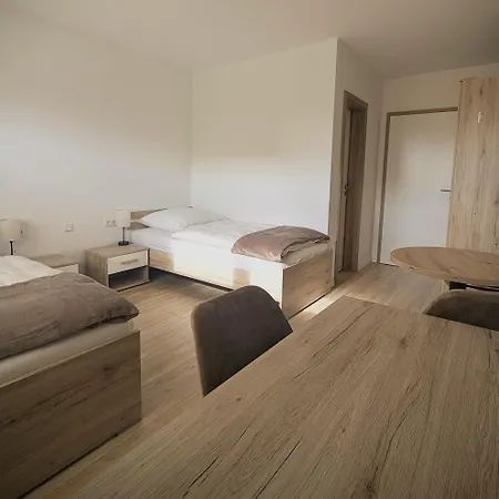 Penzion Haus Zur Krone - & In Ulmbach Bei Steinau Steinau an der Straße