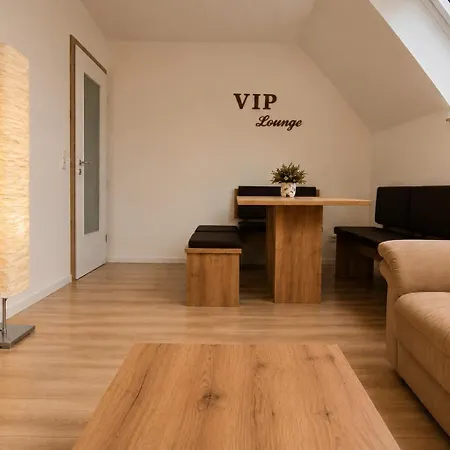 Haus Zur Krone - Pension&unterkunft In Ulmbach Bei Steinau Gasthof 3*