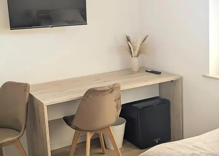 Haus Zur Krone - & In Ulmbach Bei Steinau Guest house Steinau an der Strasse